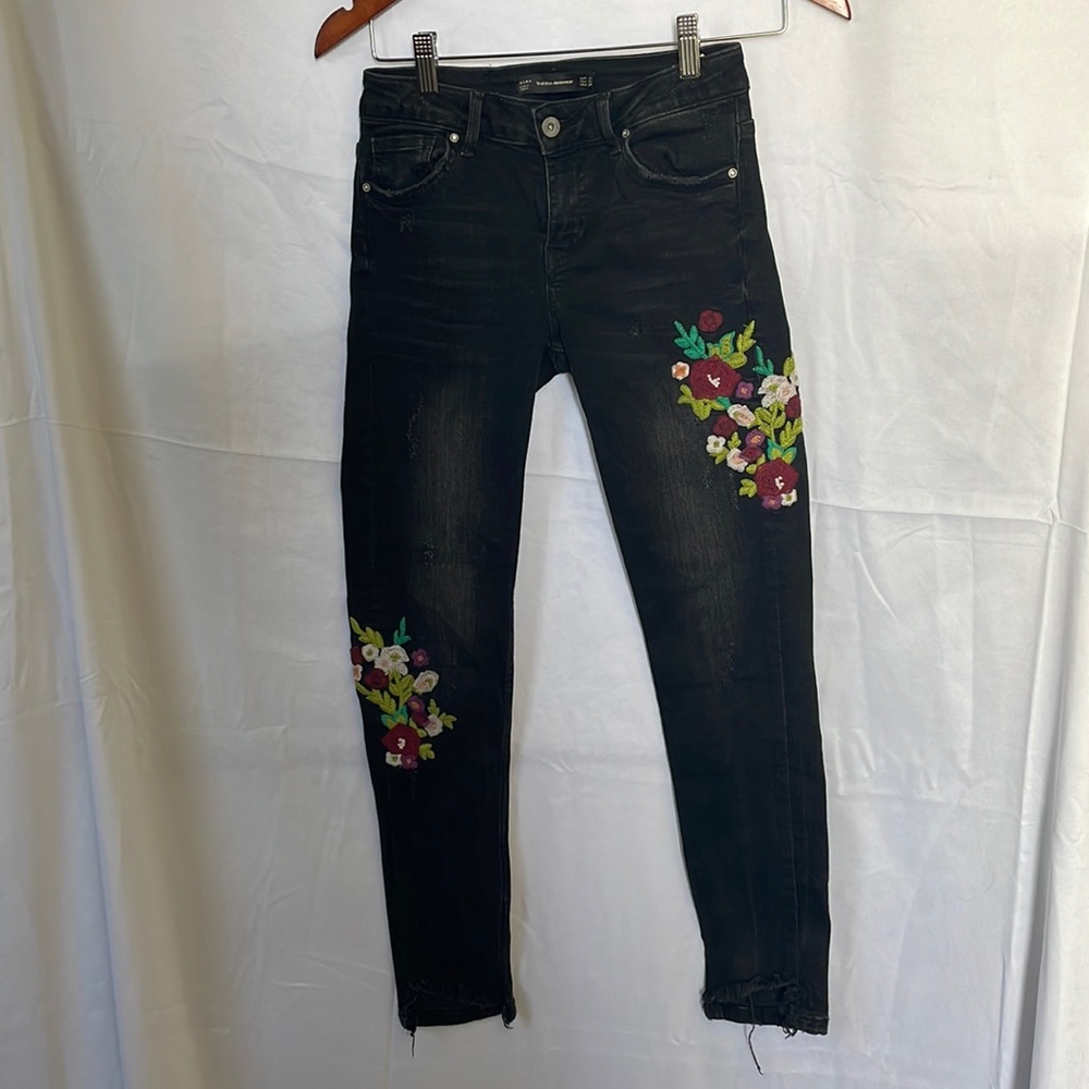 Zara Floral Embroidered Black Skinny Jeans